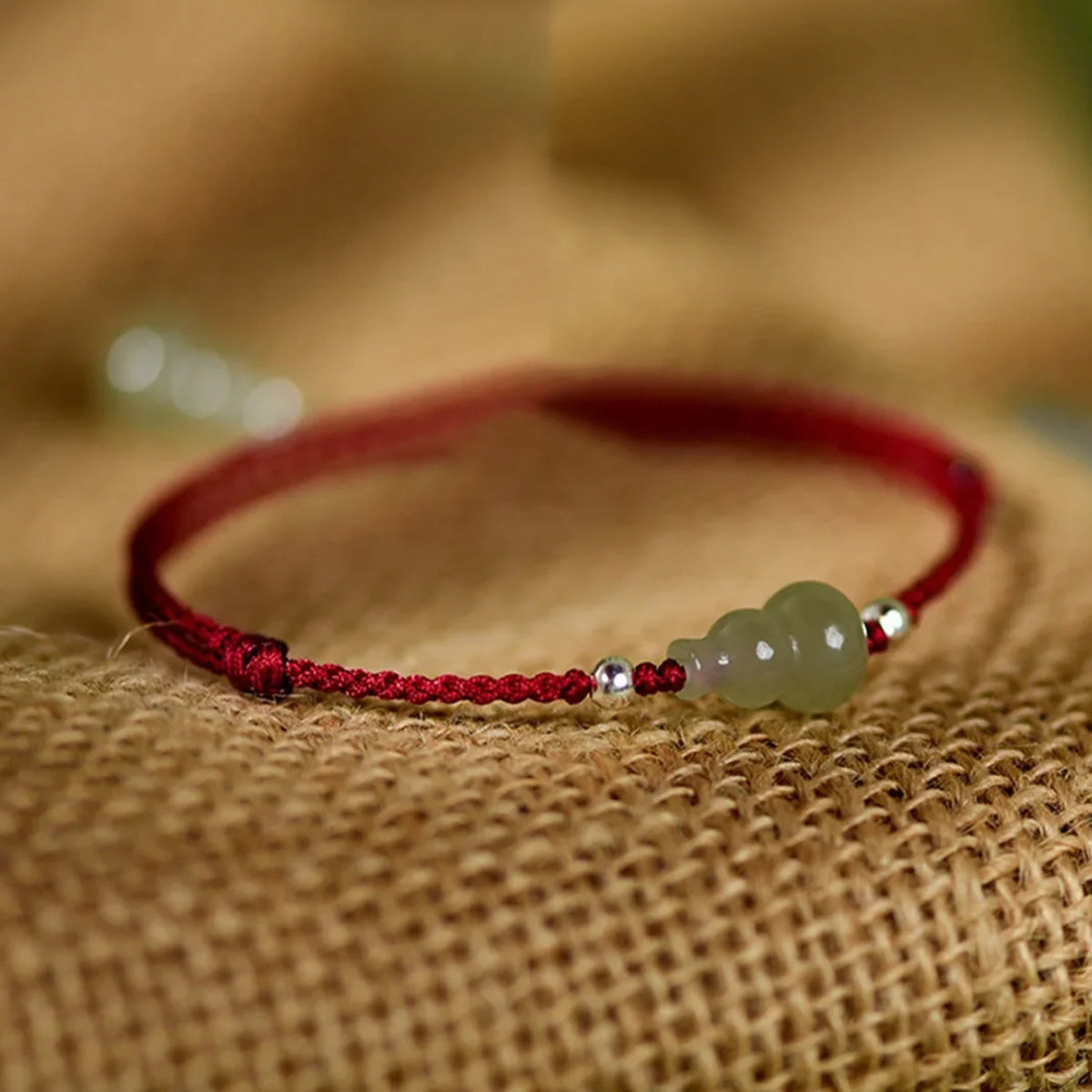 Hetian jade gourd red rope