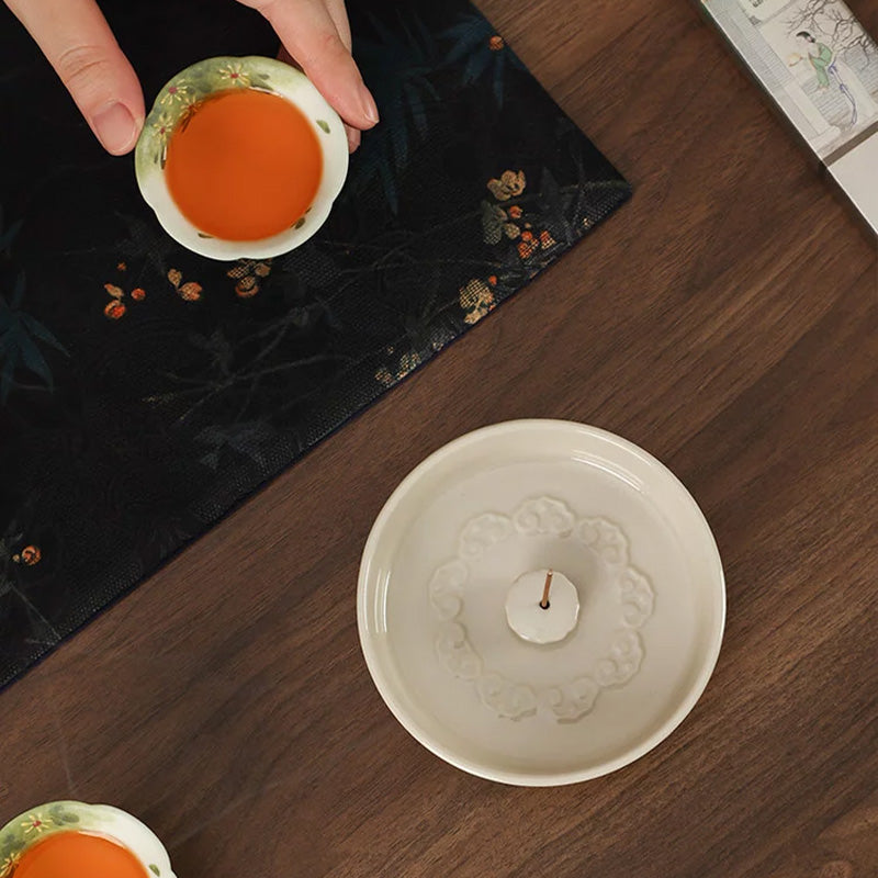 Ruyi" Wood-Ash Incense Holder