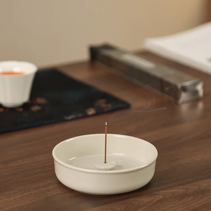 Ruyi" Wood-Ash Incense Holder