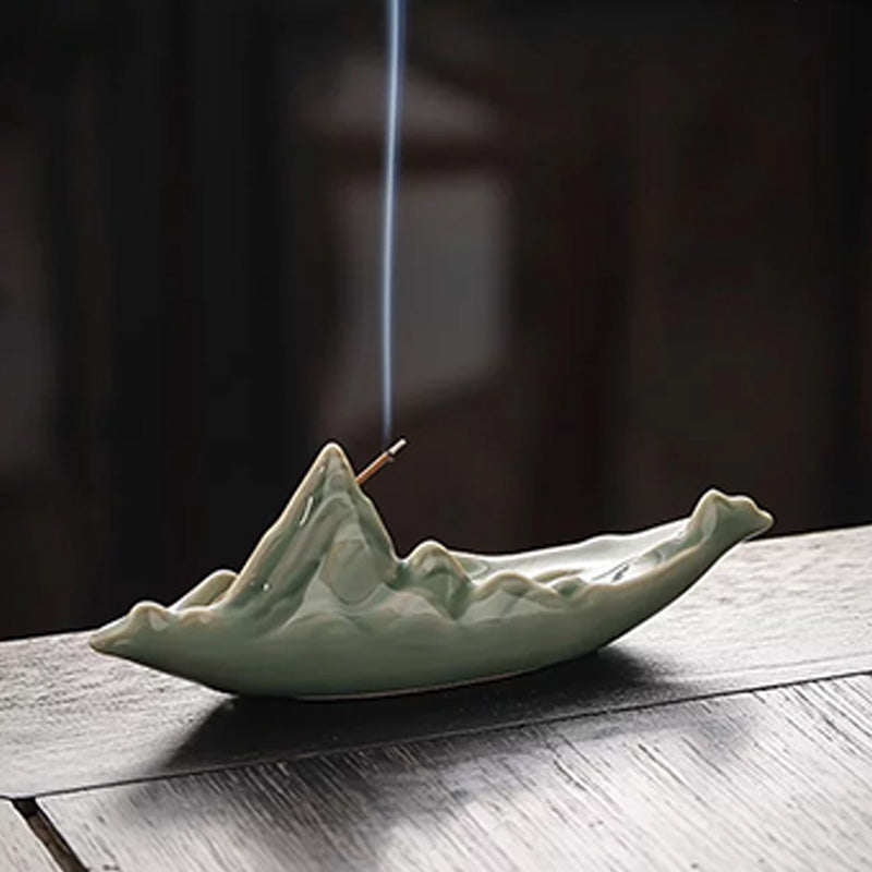 Creative Chinese-style celadon ceramic incense burner for stick incense